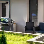 Boro Village Apartment *