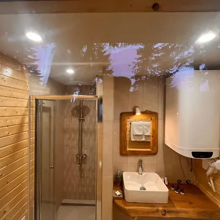 Апартаменты Boro Village *