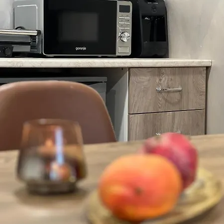 Boro Village アパート *