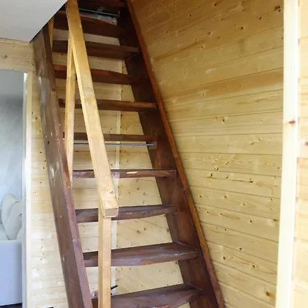 Διαμέρισμα Boro Village *